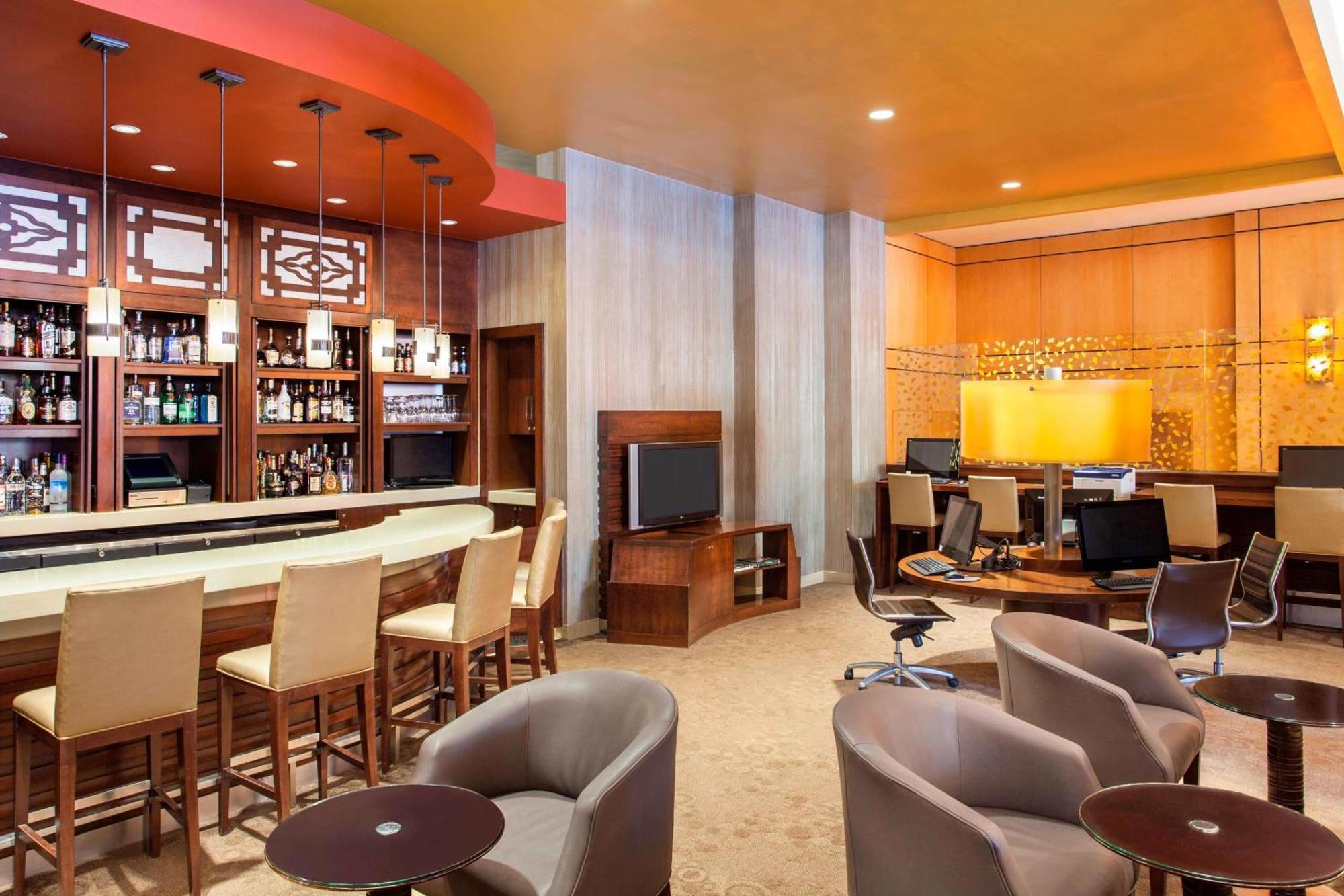 Sheraton Laguardia East Hotel